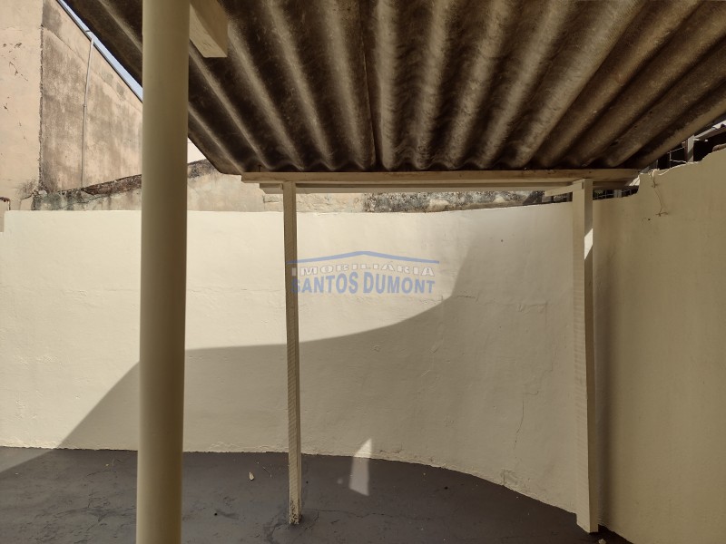 Casa à venda e aluguel com 2 quartos - Foto 14
