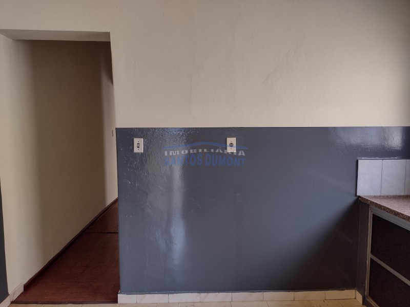 Casa à venda e aluguel com 2 quartos - Foto 4