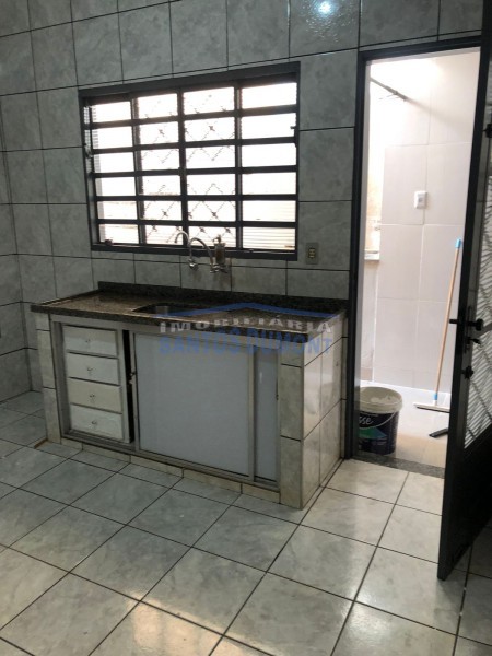 Casa para alugar com 3 quartos - Foto 4